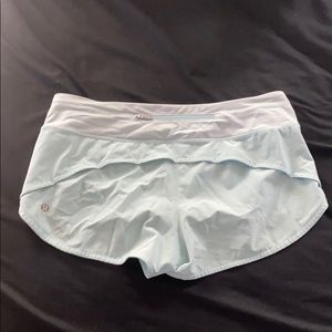 lululemon light blue speed up short 2.5